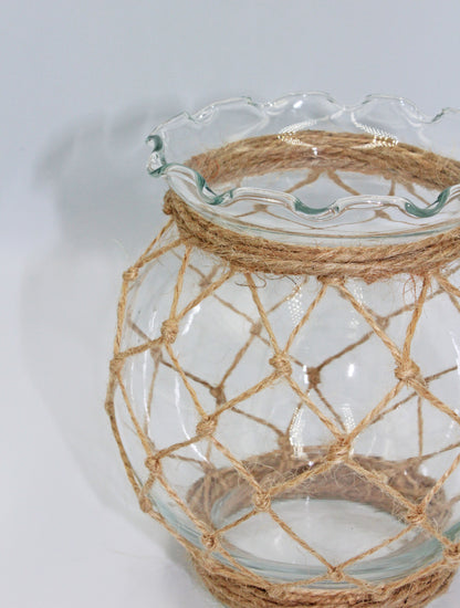 Vintage Fluted Ivy Glass Bowl with Fishnet Detail
